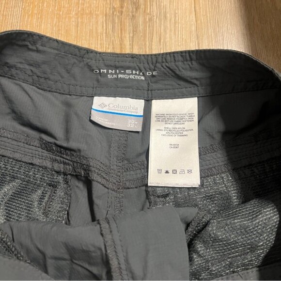 Columbia Men's Silver Ridge Cargo pants, Breathable, UPF 50 Sun Protection - Picture 3 of 3